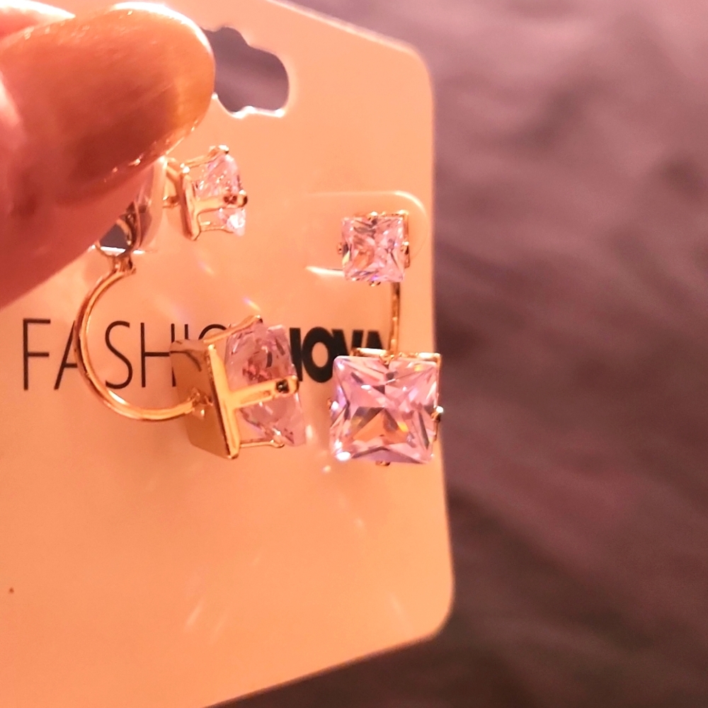 Women's Jewelry